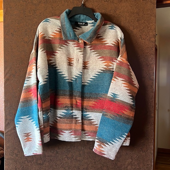 Aztec Cropped Jacket - Picture 1 of 3